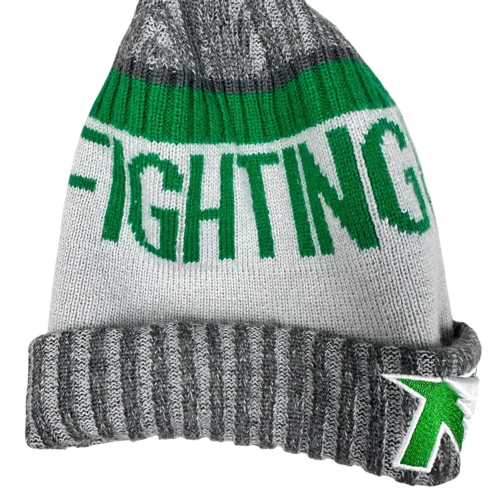 New Era North Dakota Fighting Hawks Beanie Pom Pom Knit Cap‎ Green Gray